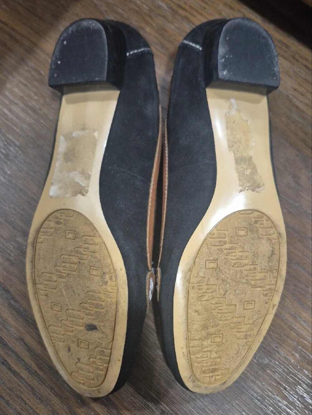 Bandolino Black and Brown Leather-Trim Slip-On Loafers